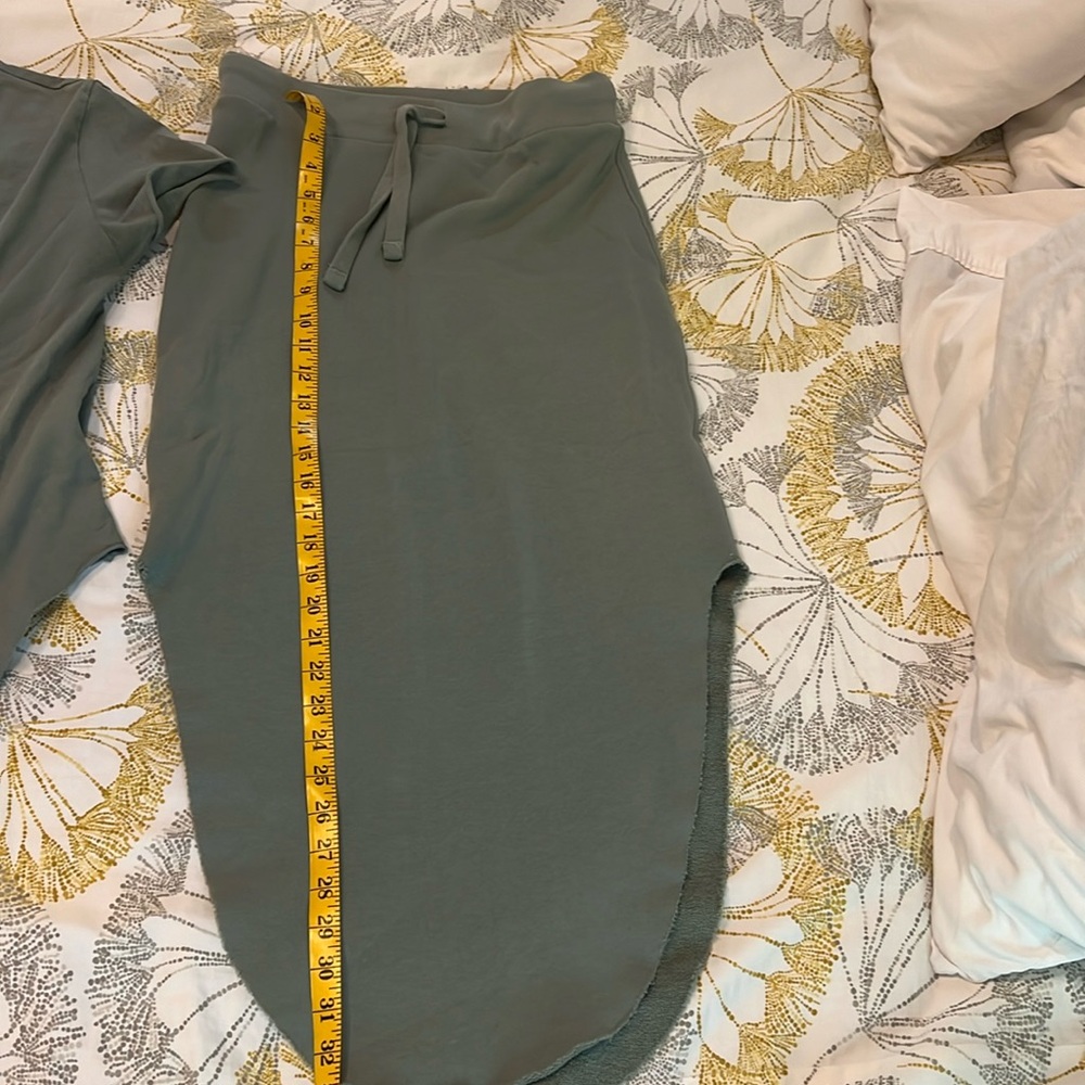 Frank and Eileen SMALL top and MEDIUM matching skirt